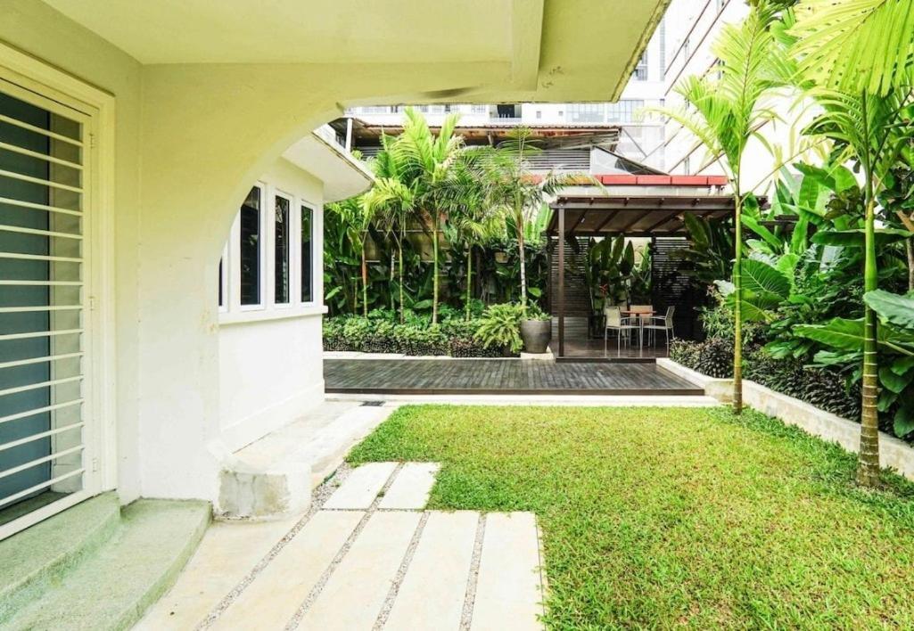 68 Palms 04 L Midvalley L 6 Pax * Kuala Lumpur