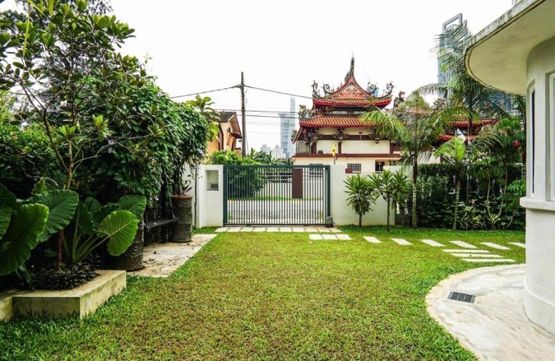 68 Palms 04 L Midvalley L 6 Pax Pangsapuri