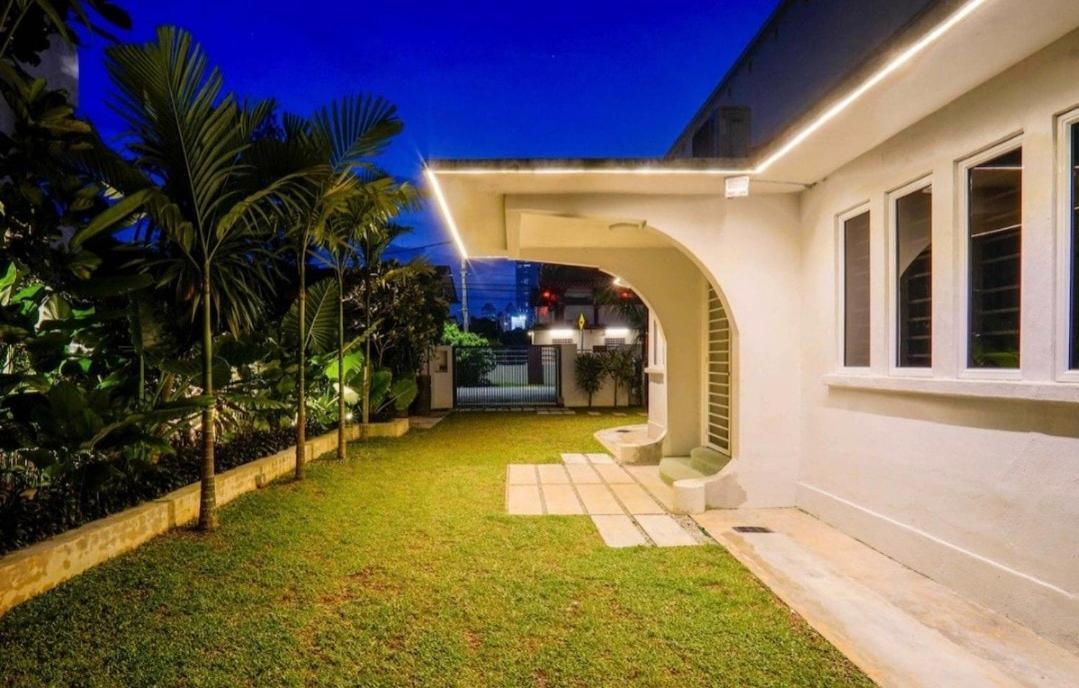 68 Palms 04 L Midvalley L 6 Pax Pangsapuri