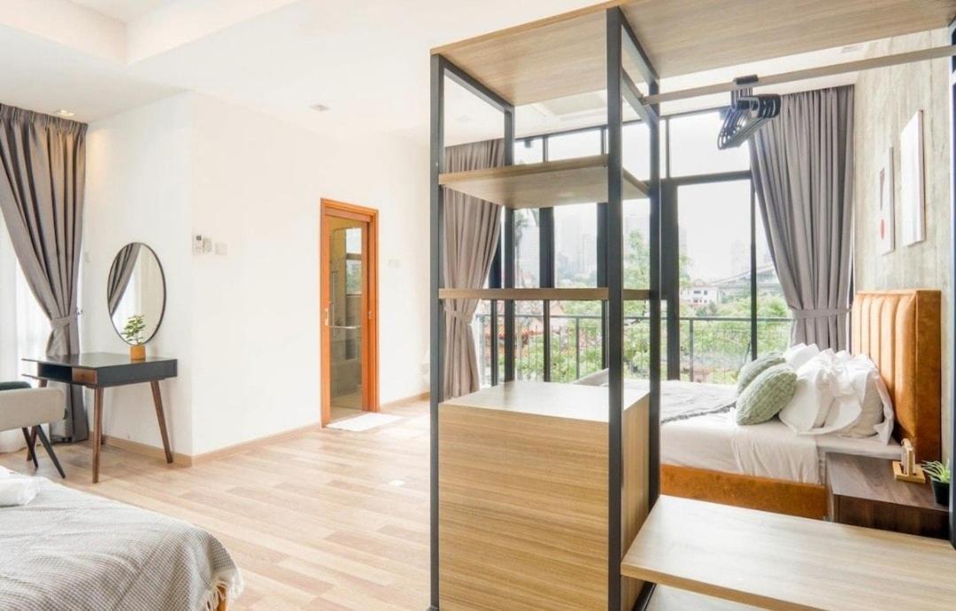 Pangsapuri 68 Palms 04 L Midvalley L 6 Pax *